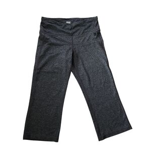 MEC Lotus Capris Activewear Running Yoga Climbing Gray – size M